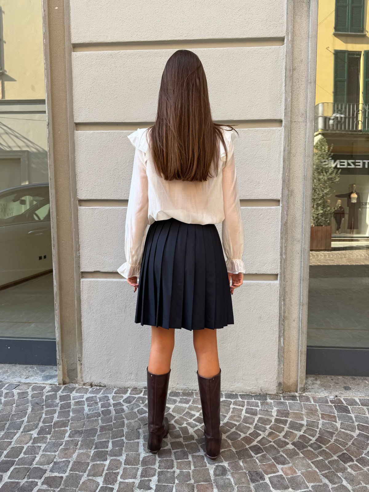 Blusa color burro con volant e cravattino – Anna Rock Milano