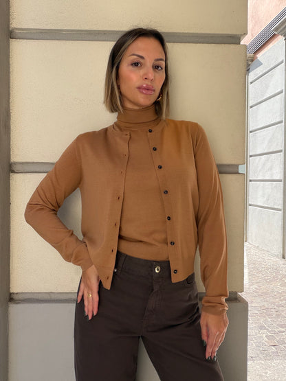 Cardigan bottoni