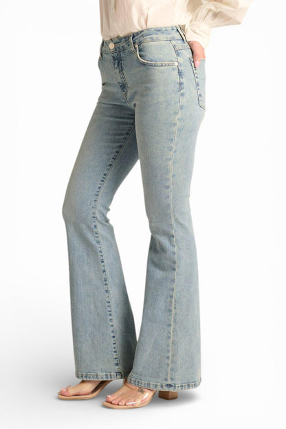 Denim zampa
