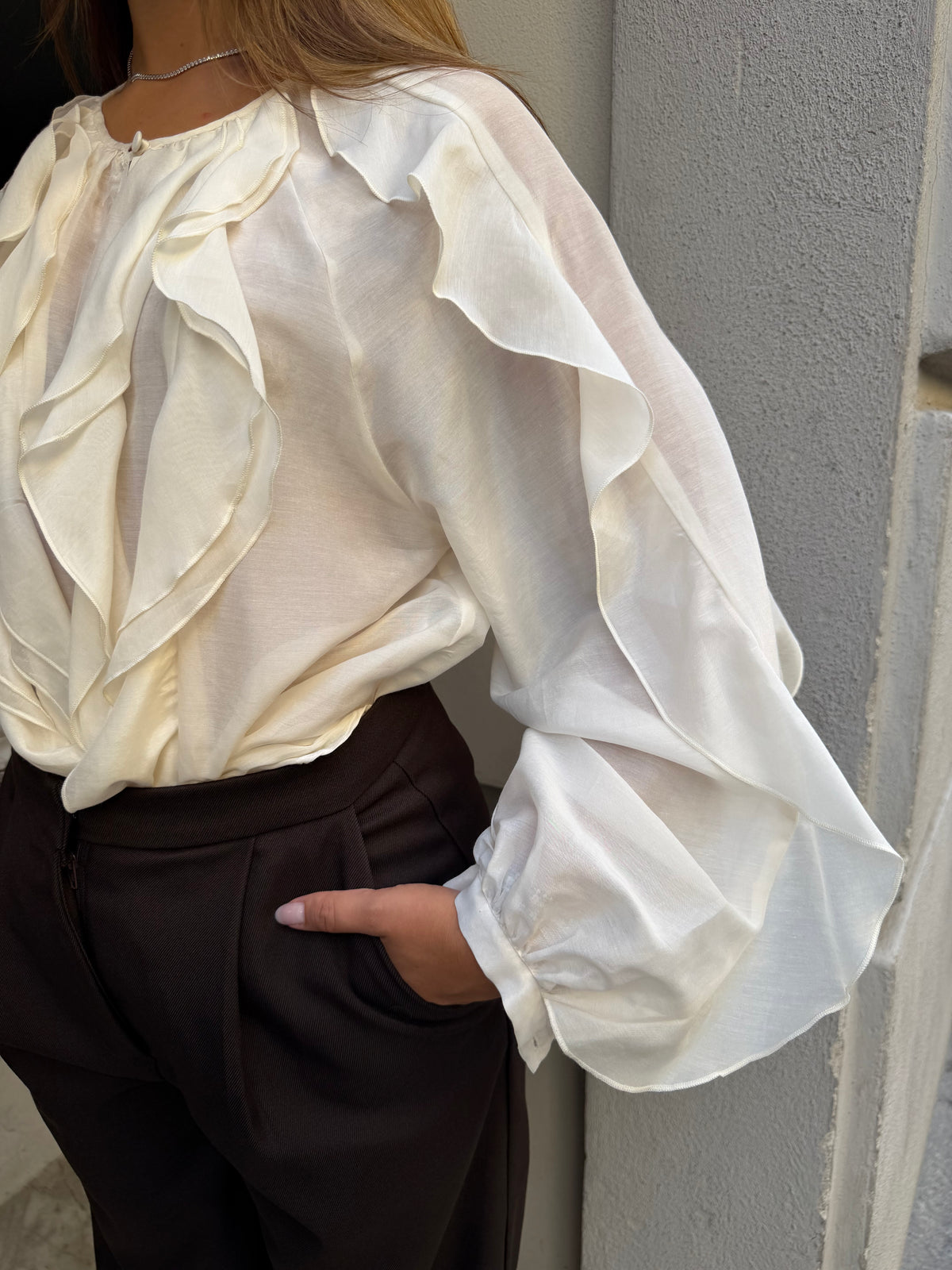 Blusa volant