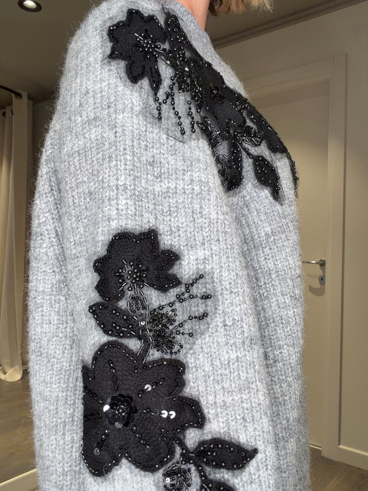 Maglia gioiello con perline, paillettes e tulle – Anna Rock Milano