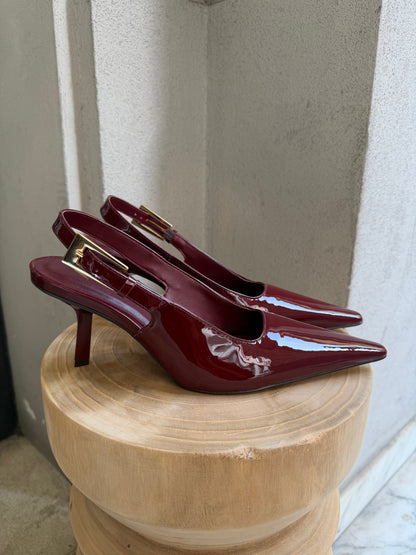 Slingback vernice