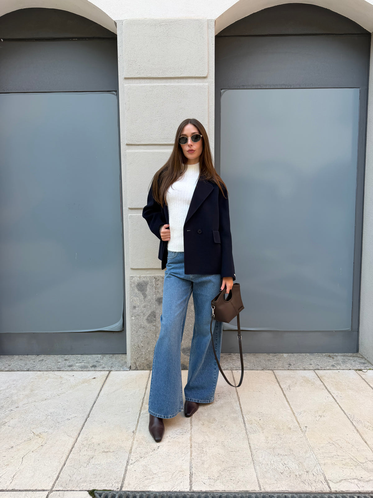 Jeans loose fit a vita bassa in denim lavaggio blu medio – Hinnominate