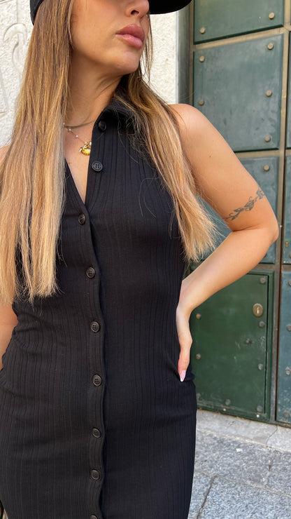 Abito cut out