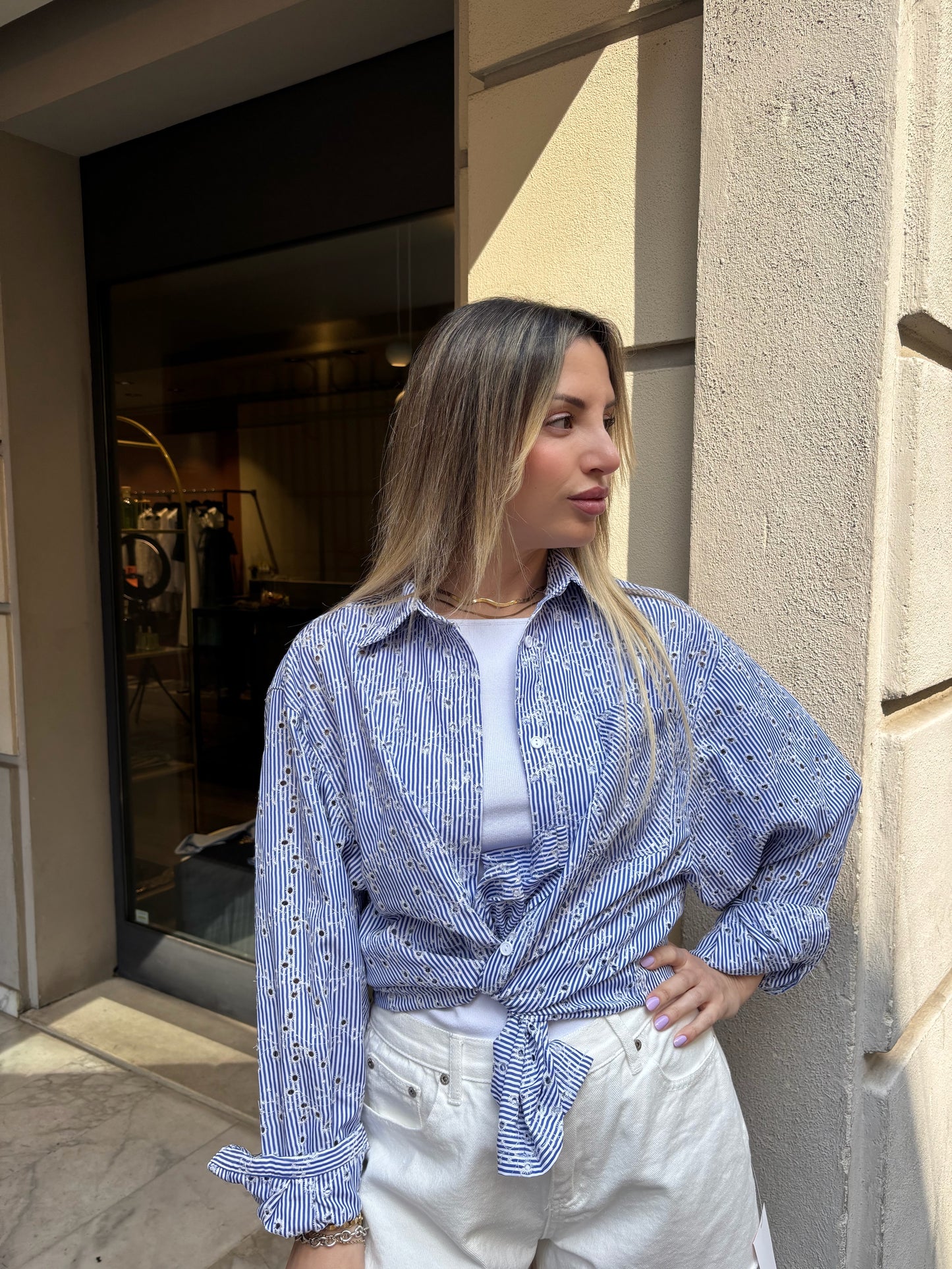 Camicia in sangallo