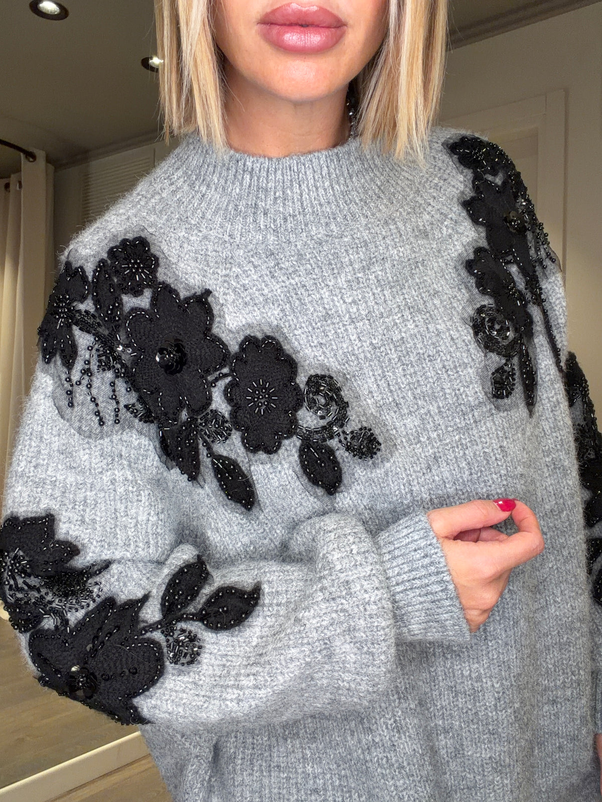 Maglia gioiello con perline, paillettes e tulle – Anna Rock Milano