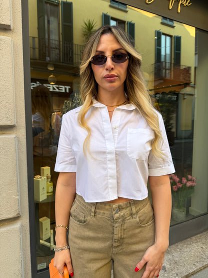 Camicia corta
